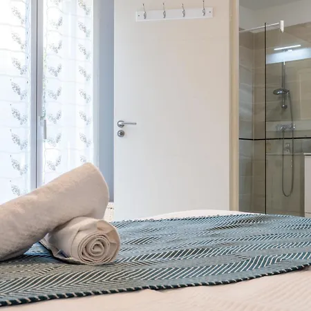 Apartment Palm - Swimming Pool - At Few Steps