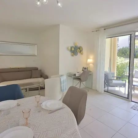 Apartment Palm - Swimming Pool - At Few Steps